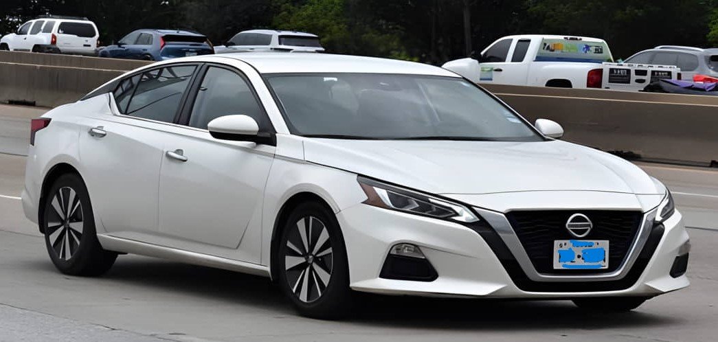 nissan altima 2022 for carpool UAE